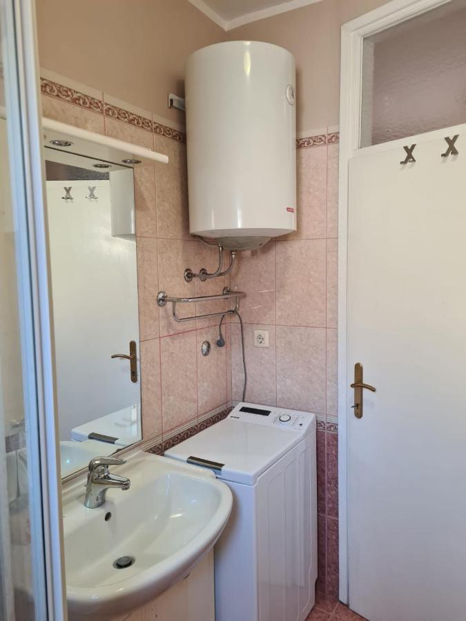 Apartment Sunny プーラ エクステリア 写真